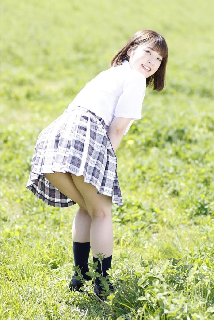 Yuina Ogura Cute and Sexy Body