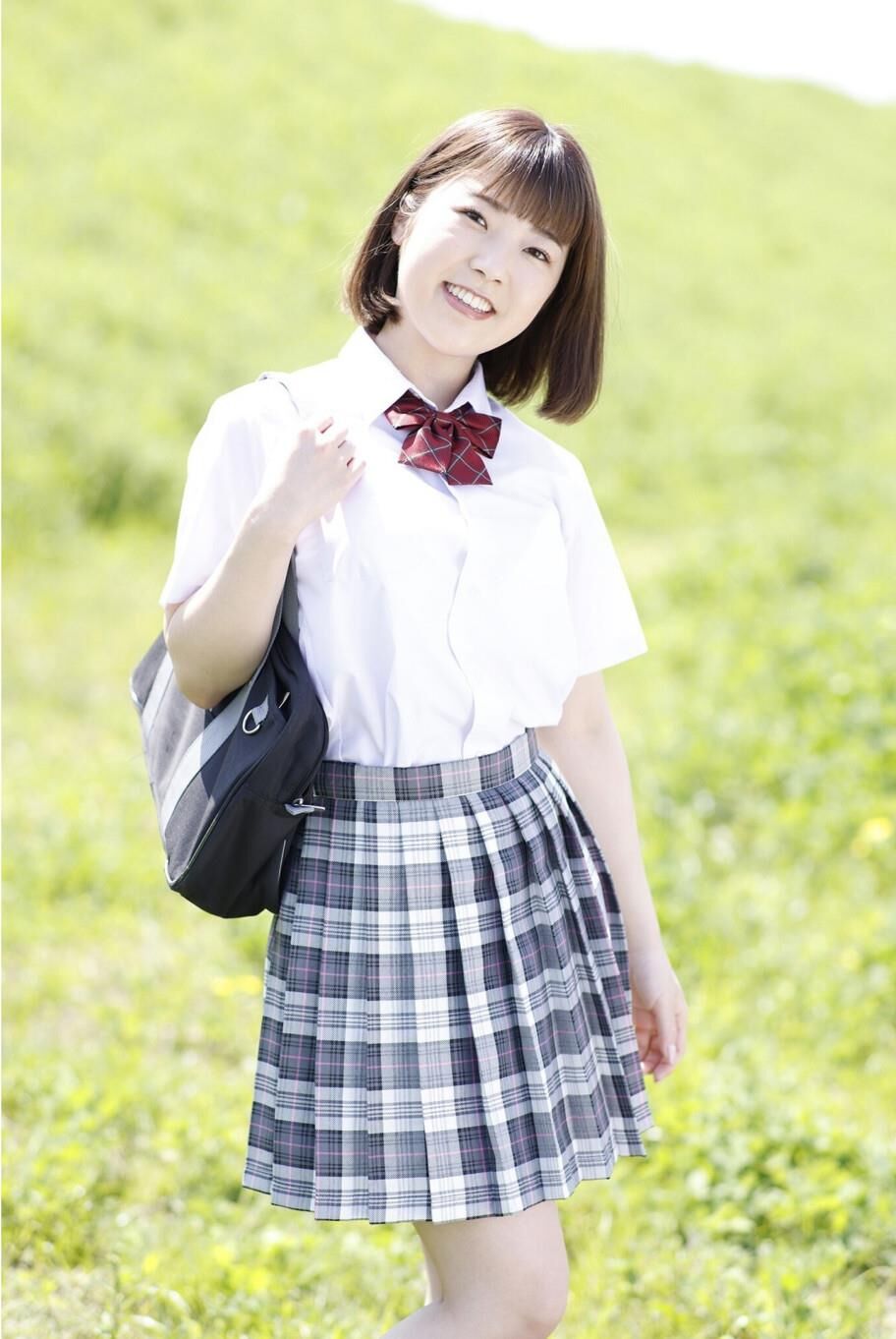 Yuina Ogura Cute and Sexy Body