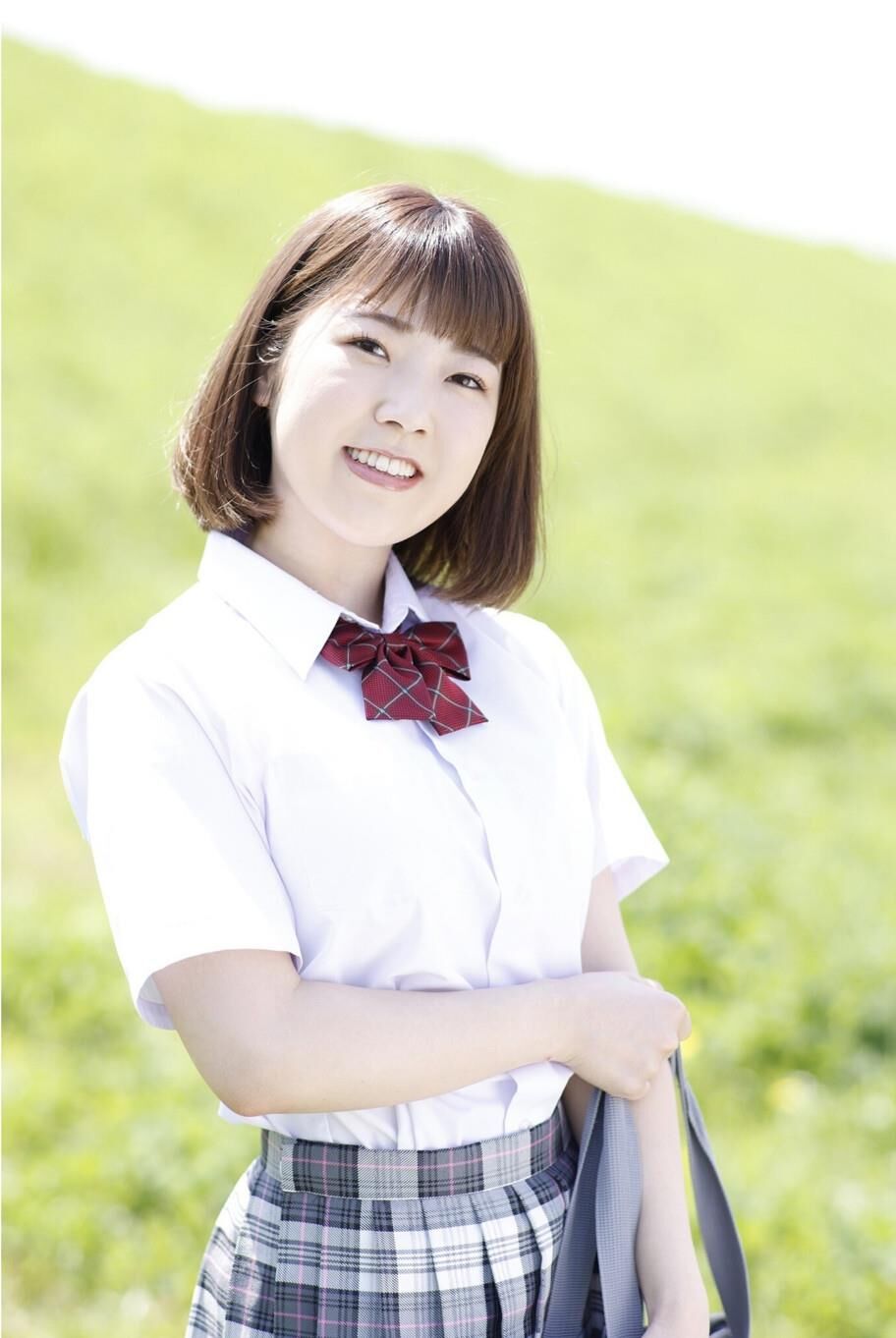 Yuina Ogura Cute and Sexy Body