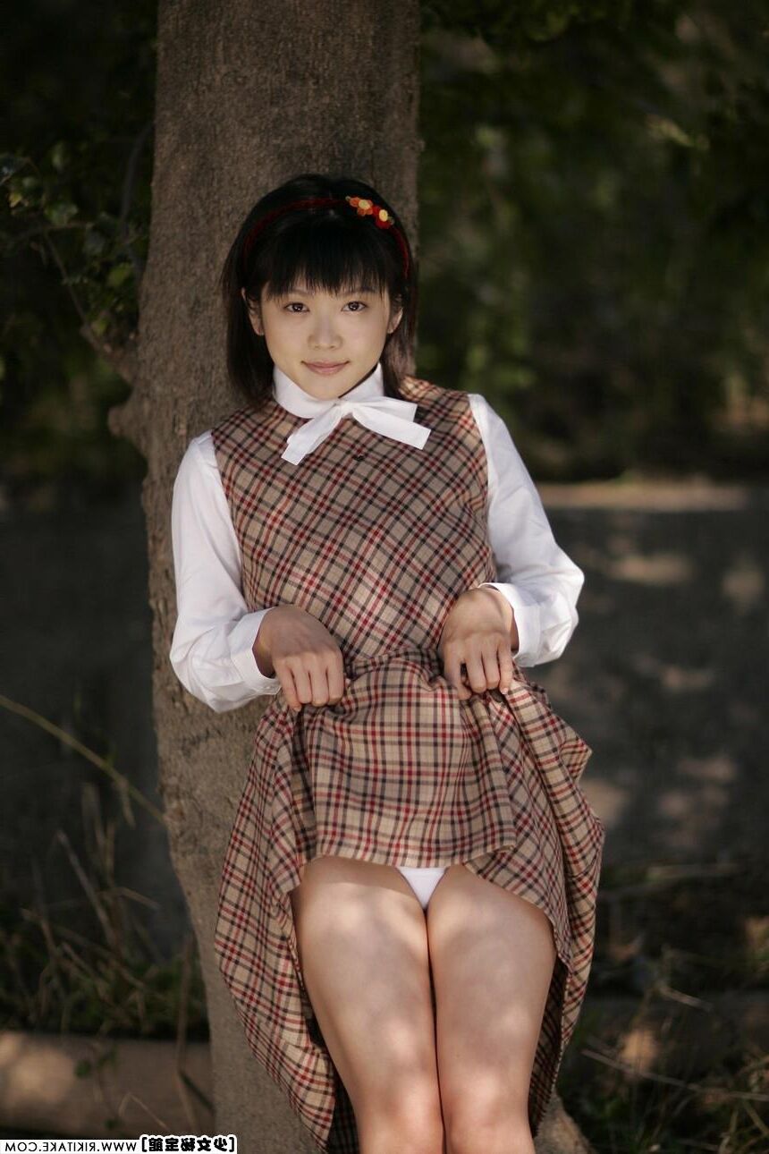 japanese nude model Yuria Hidaka