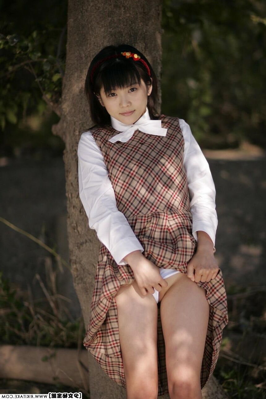 japanese nude model Yuria Hidaka