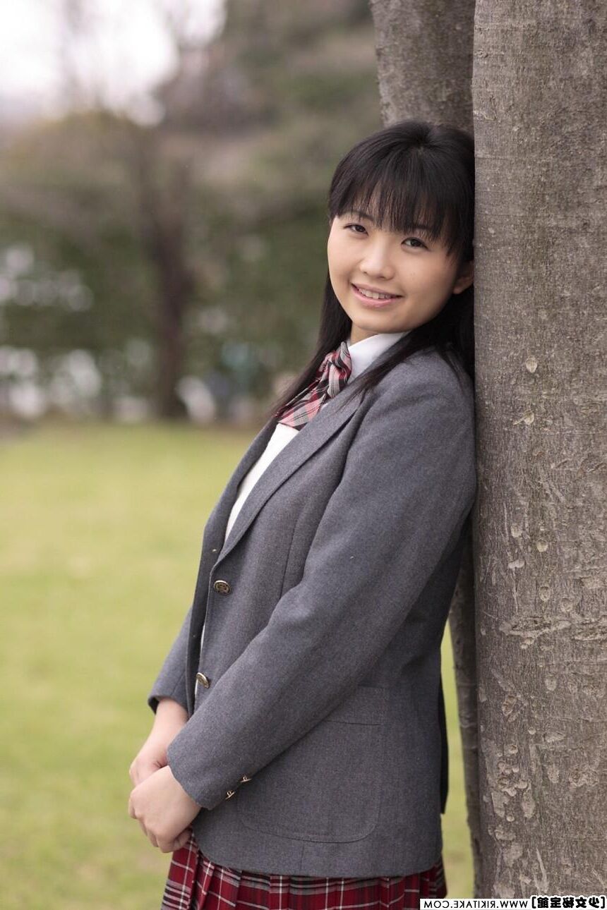 japanese nude model Mika Hanai
