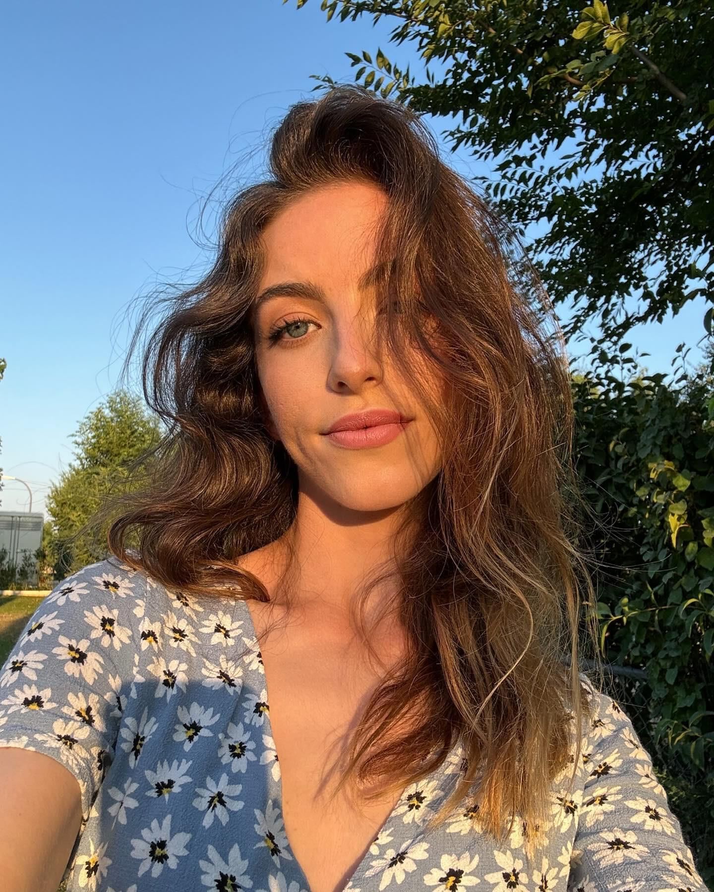 Blue eyes whore