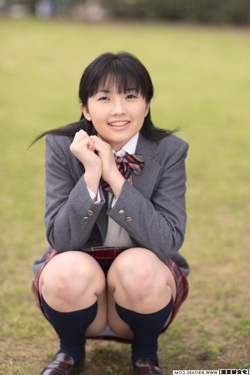 japanese nude model Mika Hanai