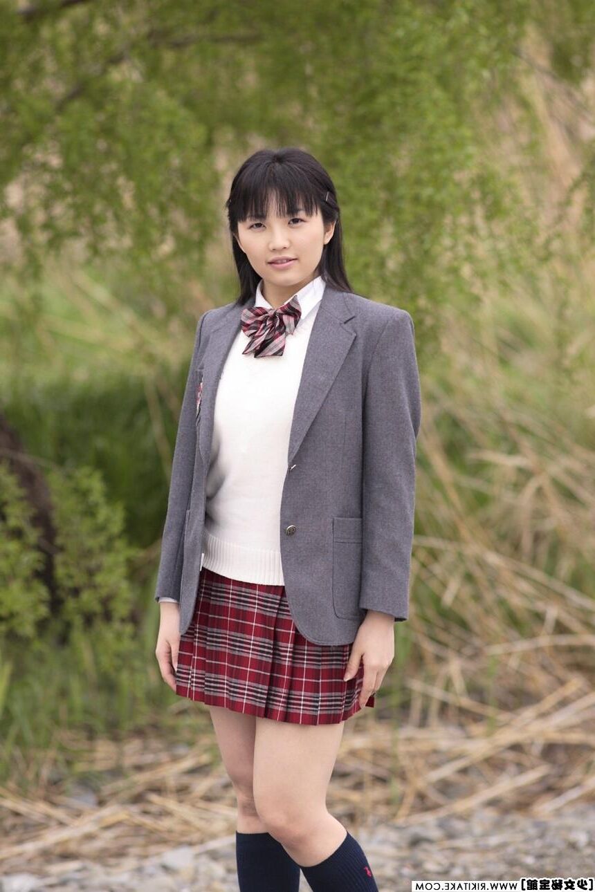 japanese nude model Mika Hanai