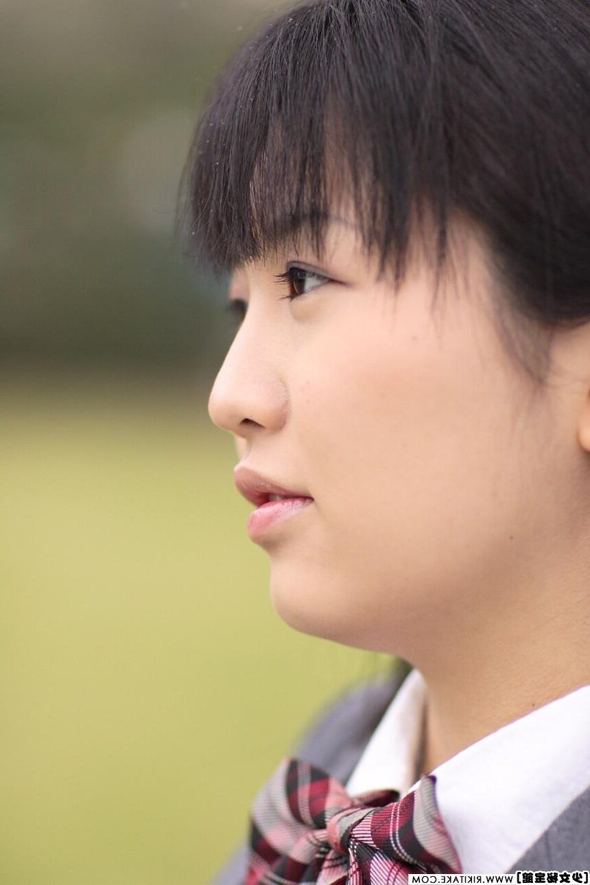 japanese nude model Mika Hanai
