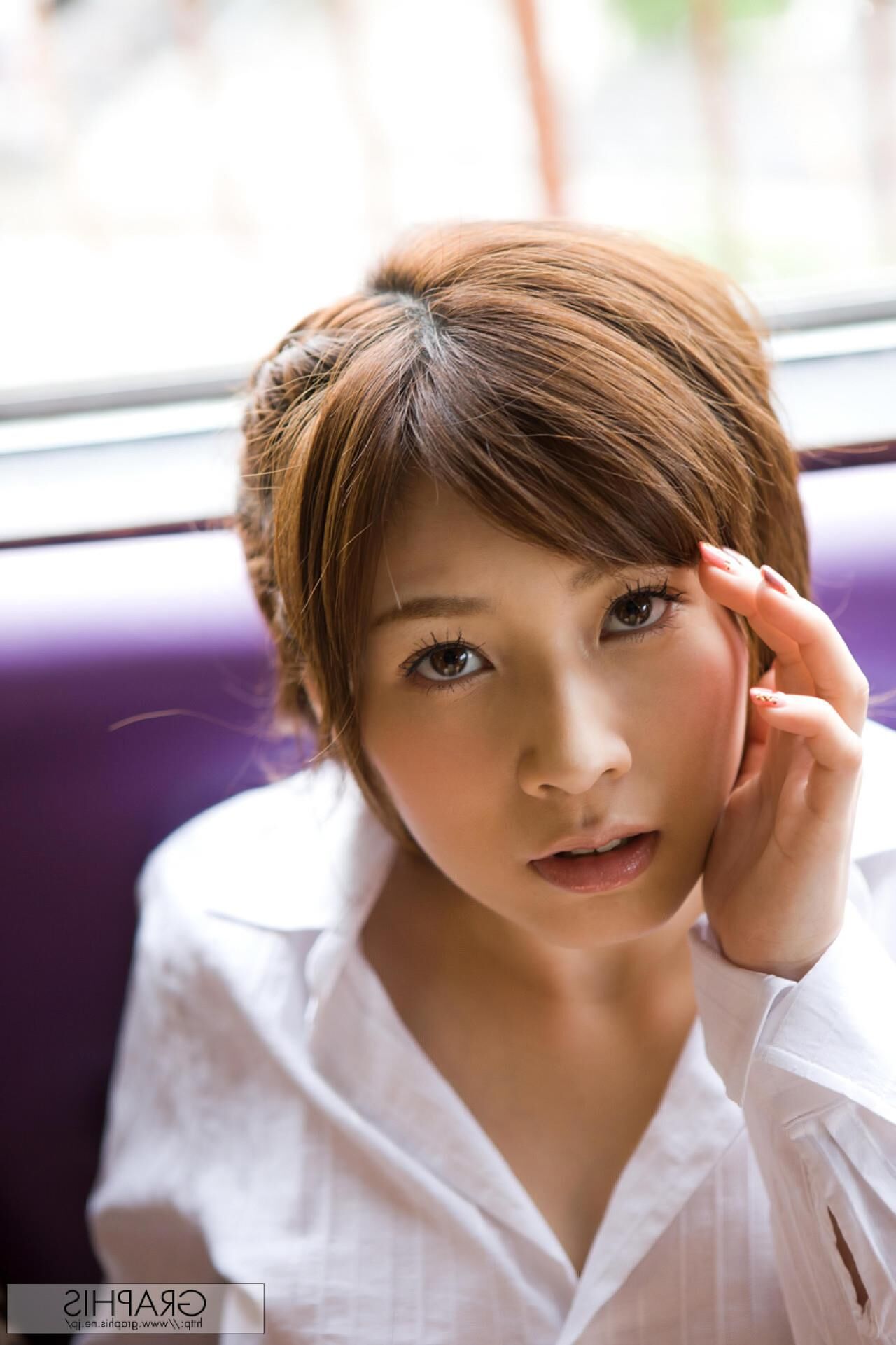 Saki Okuda Graphis Bloom