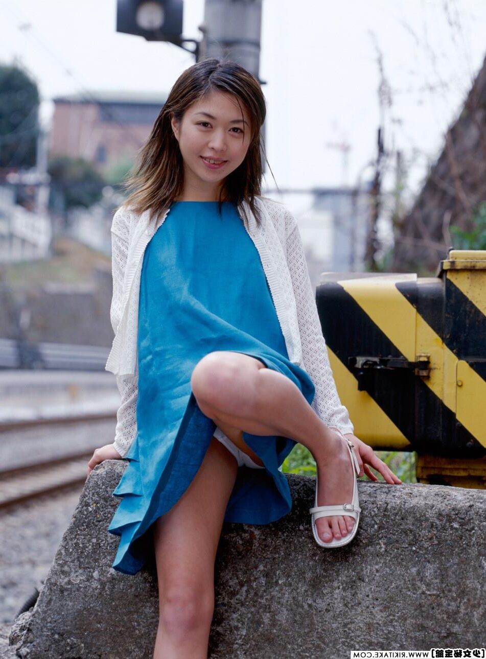 japanese nude model Megumi Makimura