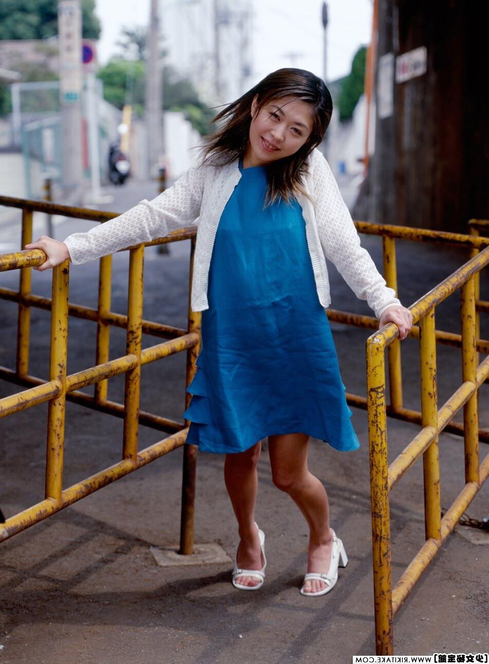 japanese nude model Megumi Makimura