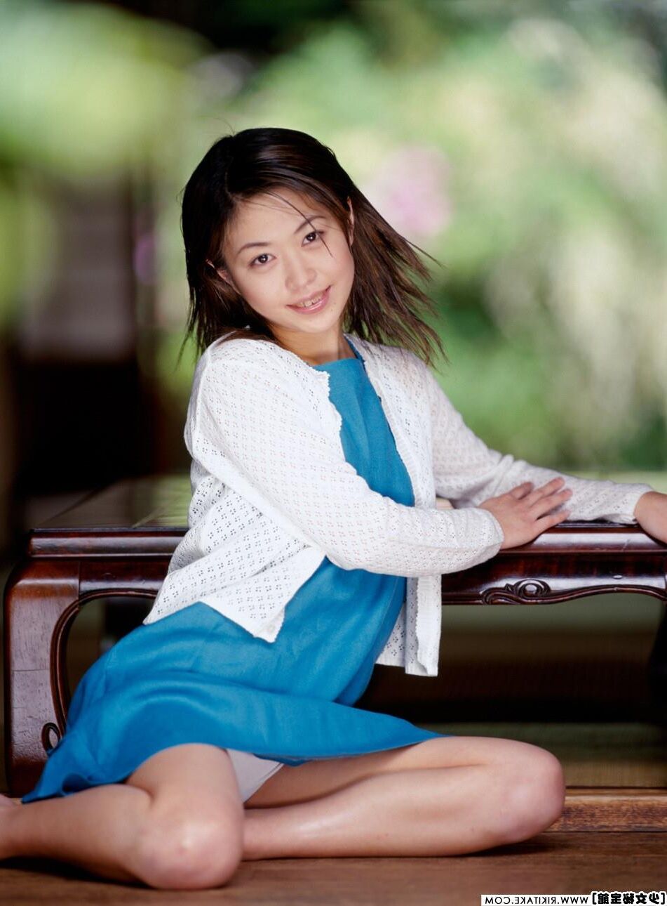 japanese nude model Megumi Makimura