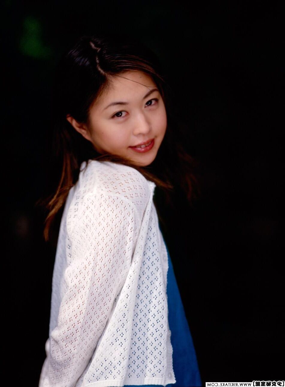 japanese nude model Megumi Makimura
