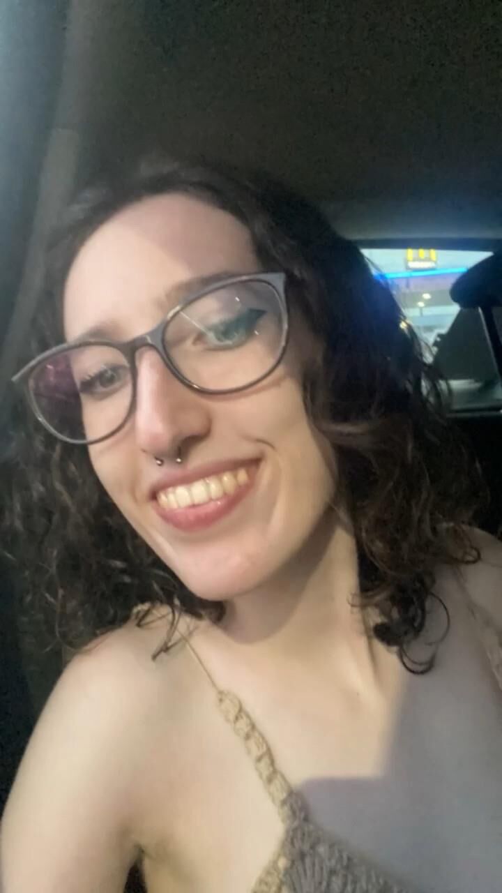Glasses slut