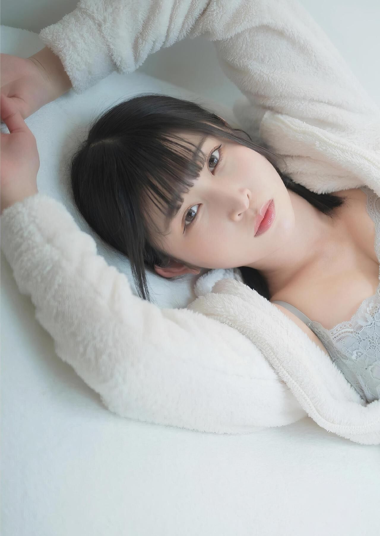 Mizuna Shione Invite me to be naughty