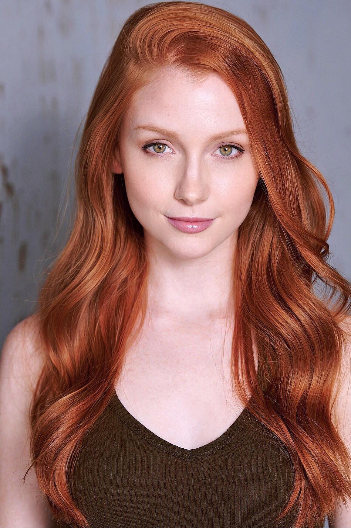  Redhead beauties
