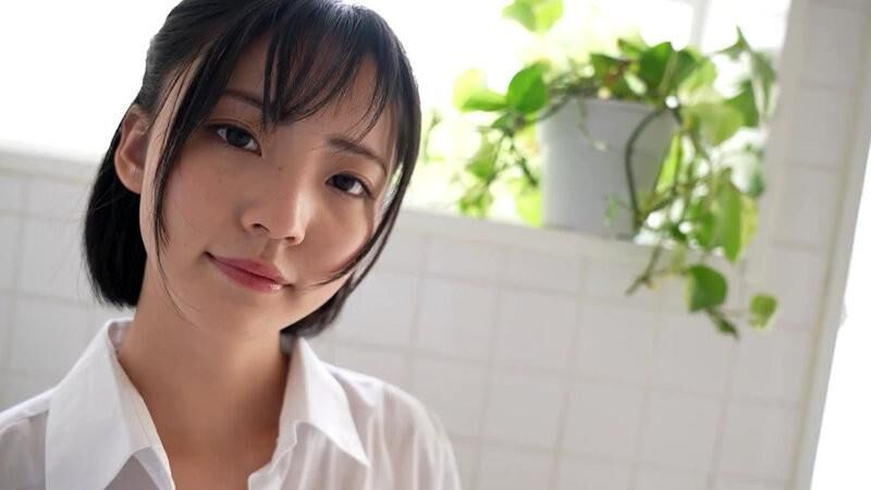 Meguri Minoshima Gravure