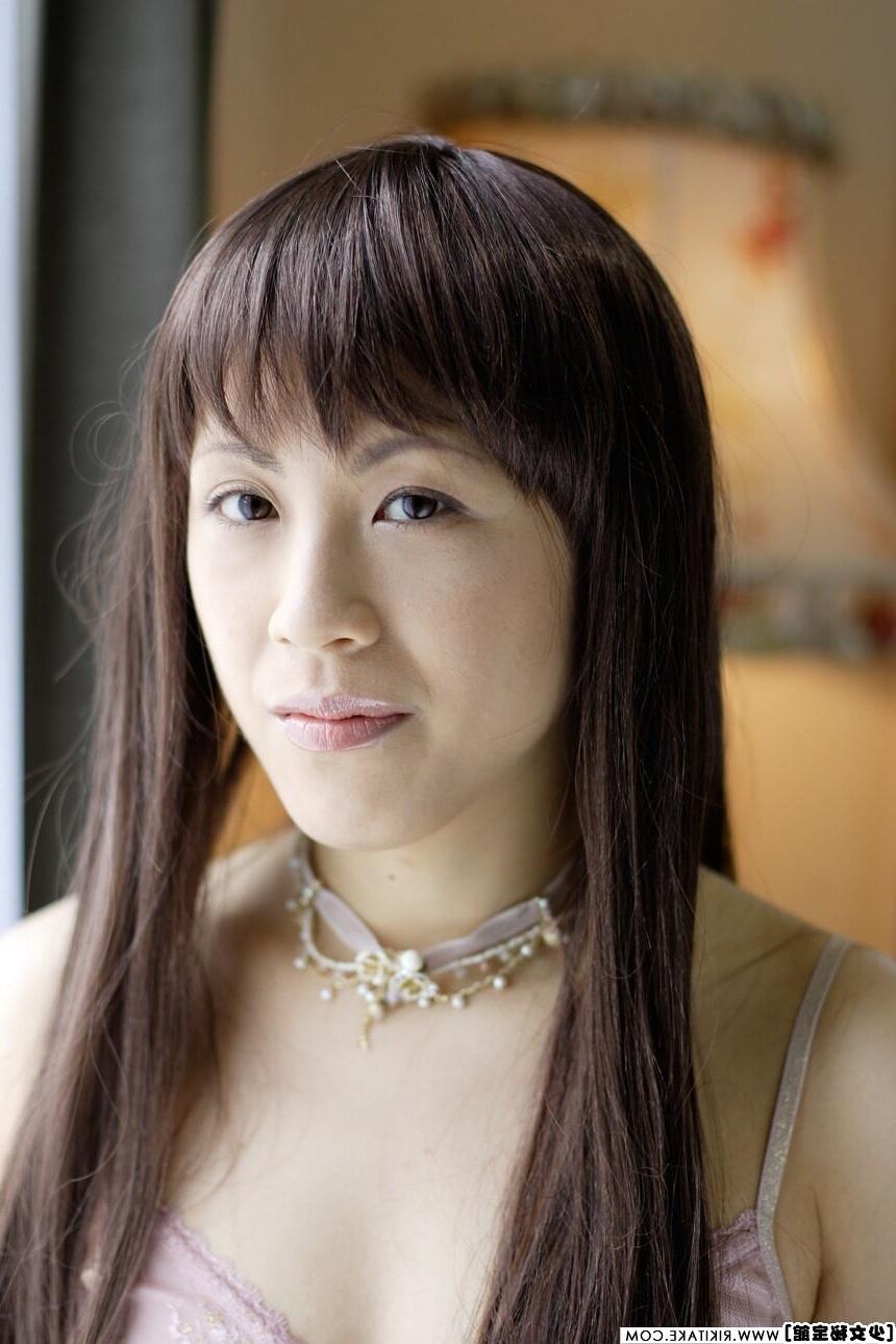 Japanisches Nacktmodell Yuko Kinoshita
