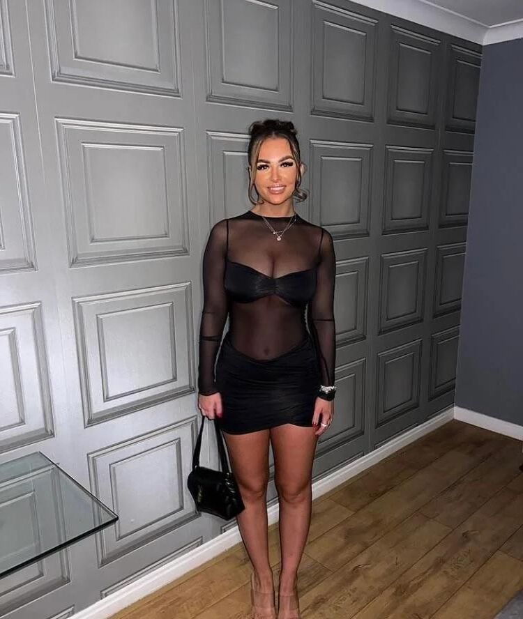 Girls in Black 