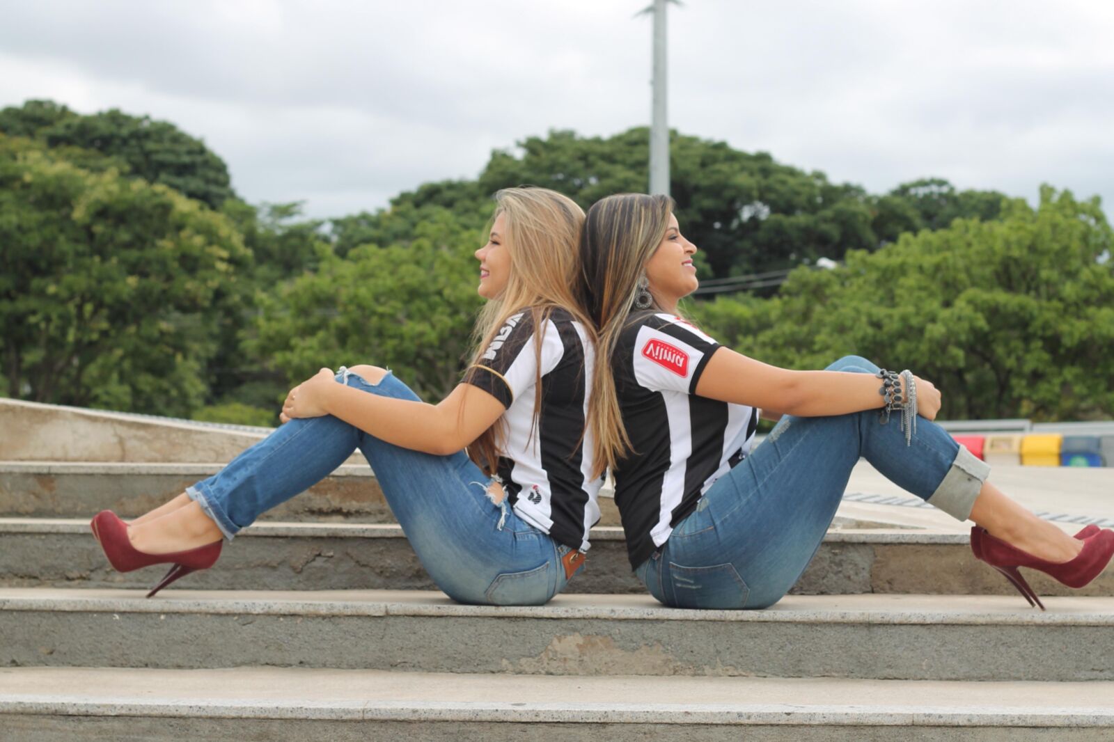 Promo, Model and Grid 