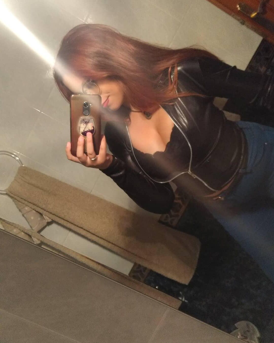 redhead hoe
