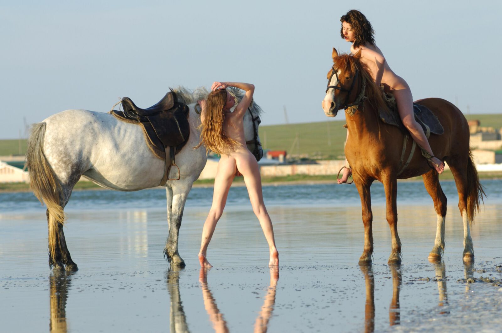 Mika Felisia and Horses
