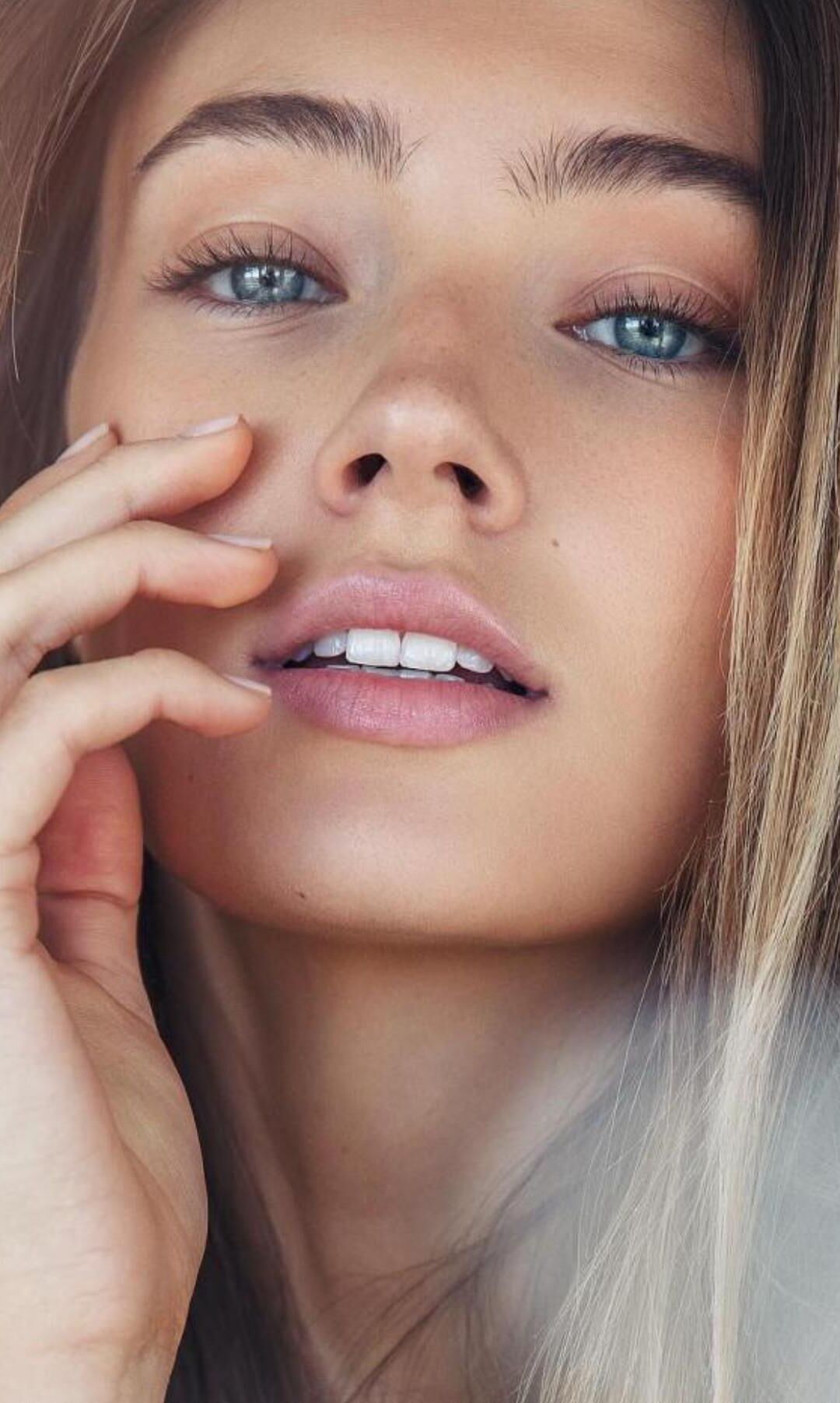 Visages nn