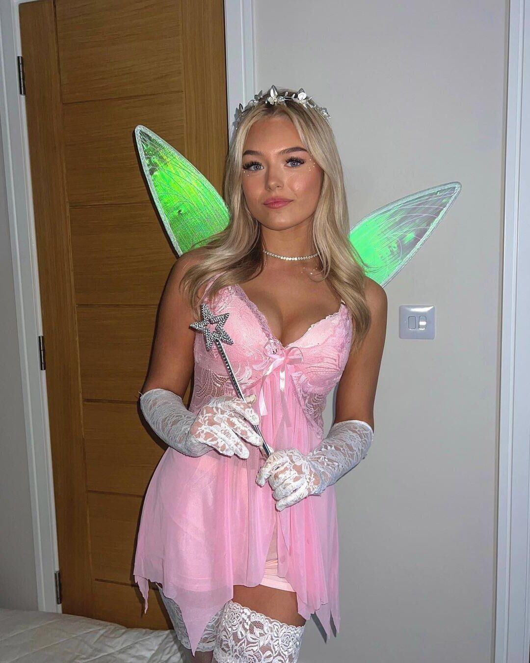 Teen Chav sluts need tribs x