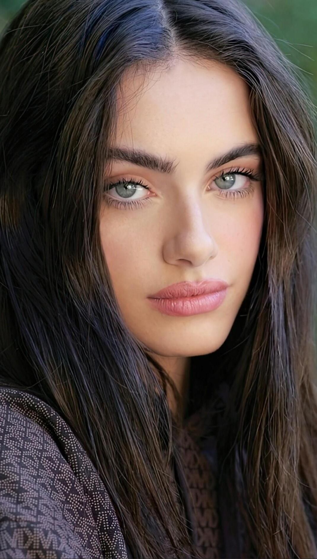 Visages nn