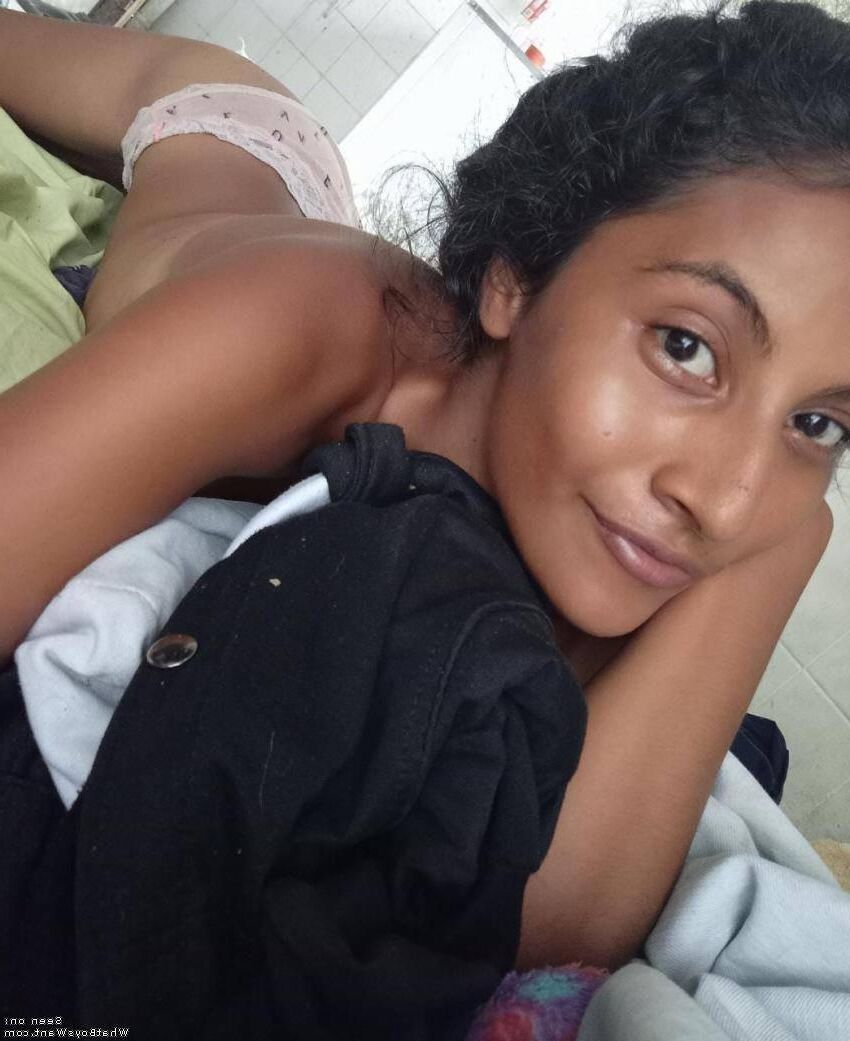 Skinny Latina Rossana B. Net Slut exposed