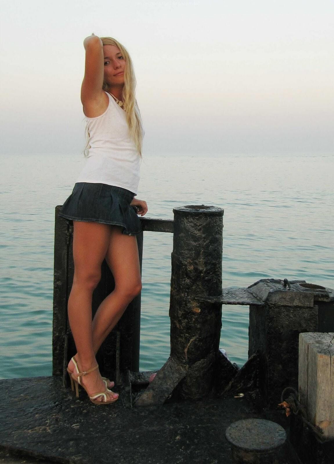 amateur girl ()