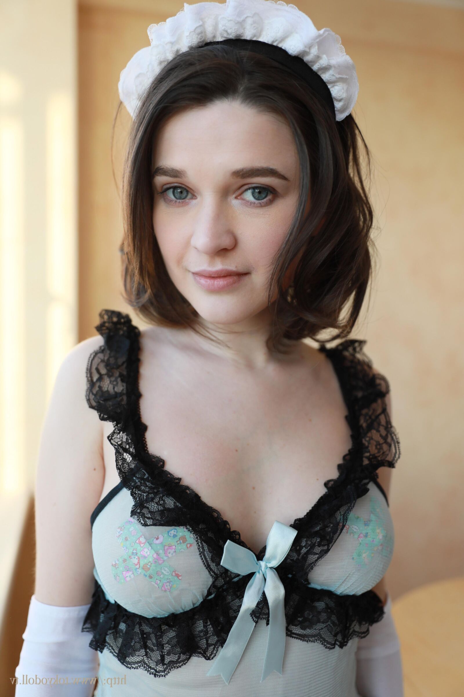 Elivira f Tokyodoll AB