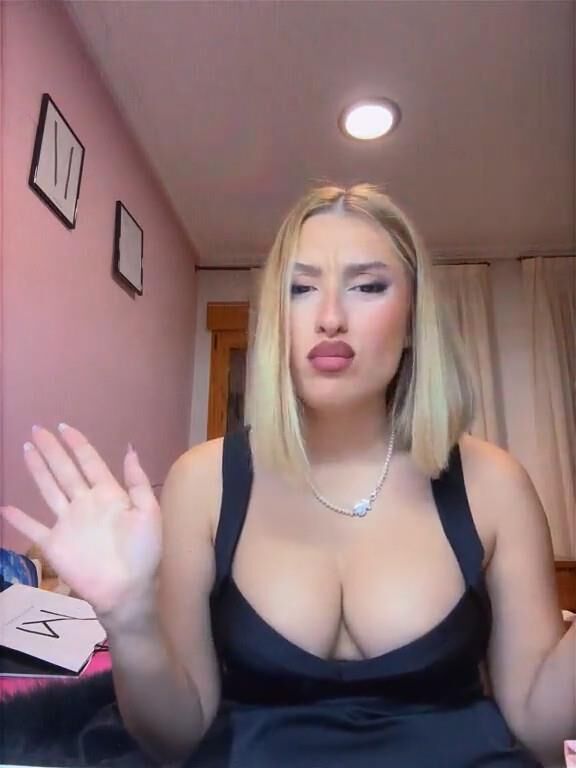 IRL Шлюха