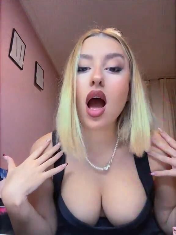 IRL Шлюха