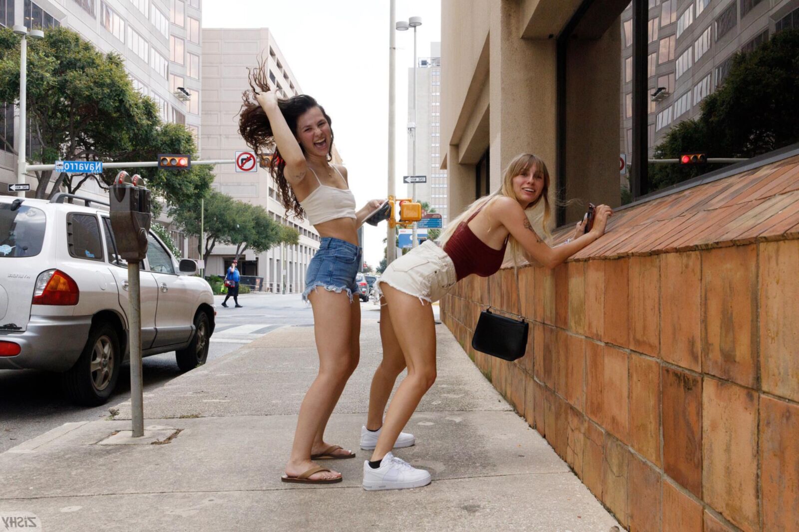  angel youngs and liz jordan x friends