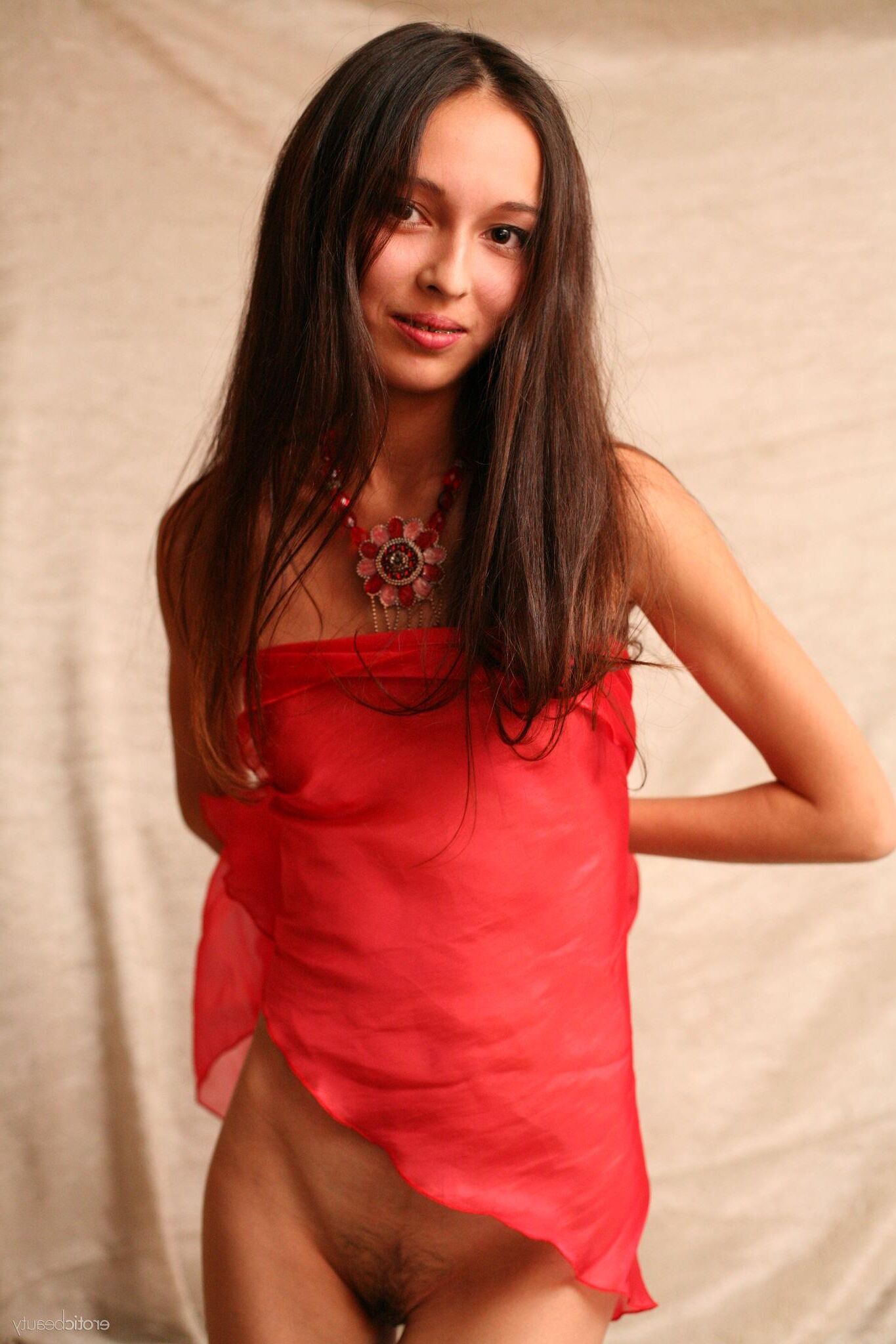 EB_ _RED HOT SVETA H by PAROMOV_a_med