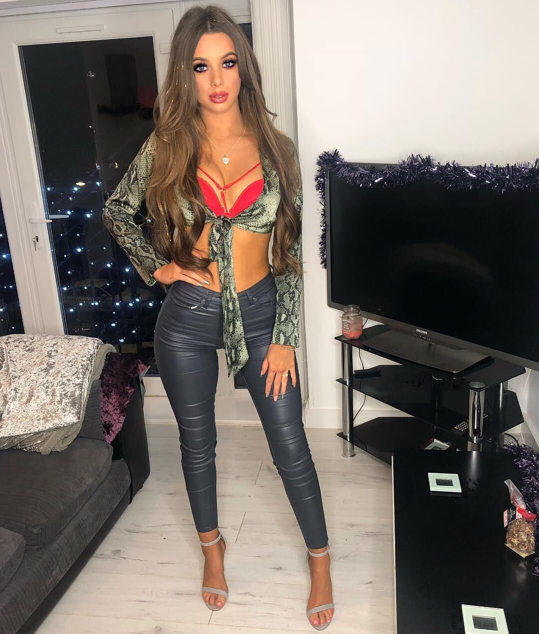 Stunning UK Chavs 