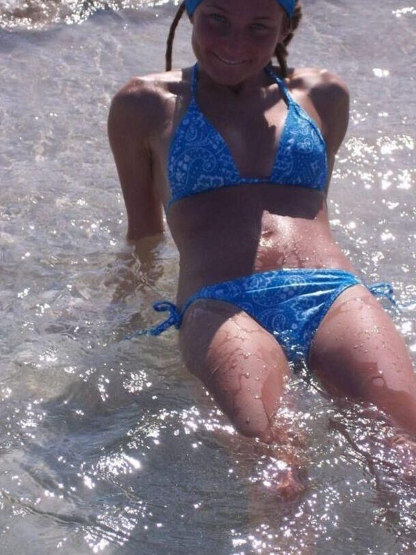 Skinny Polish Ola exposed