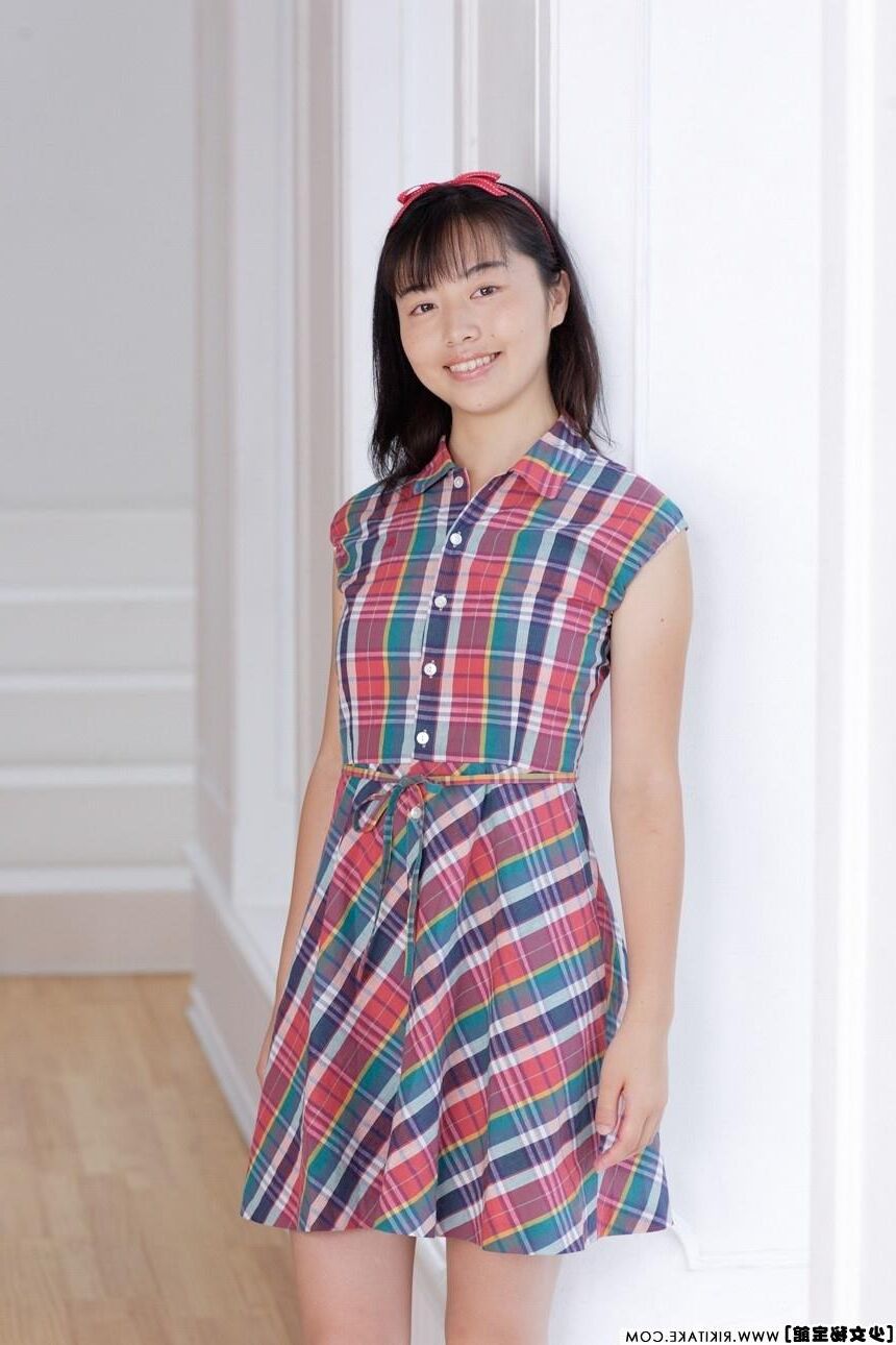 Modèle de nu japonais anae momose