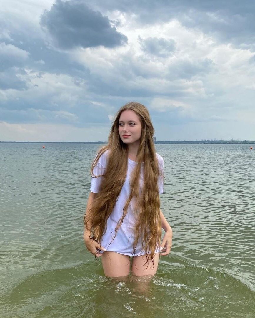 Non Nude 