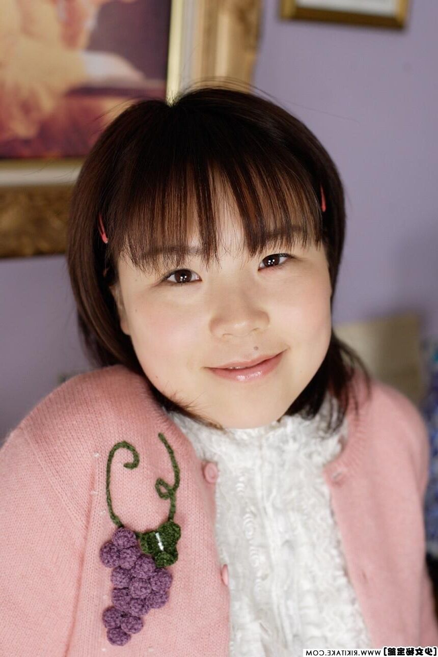 Modèle de nu japonais Aki Soyoka