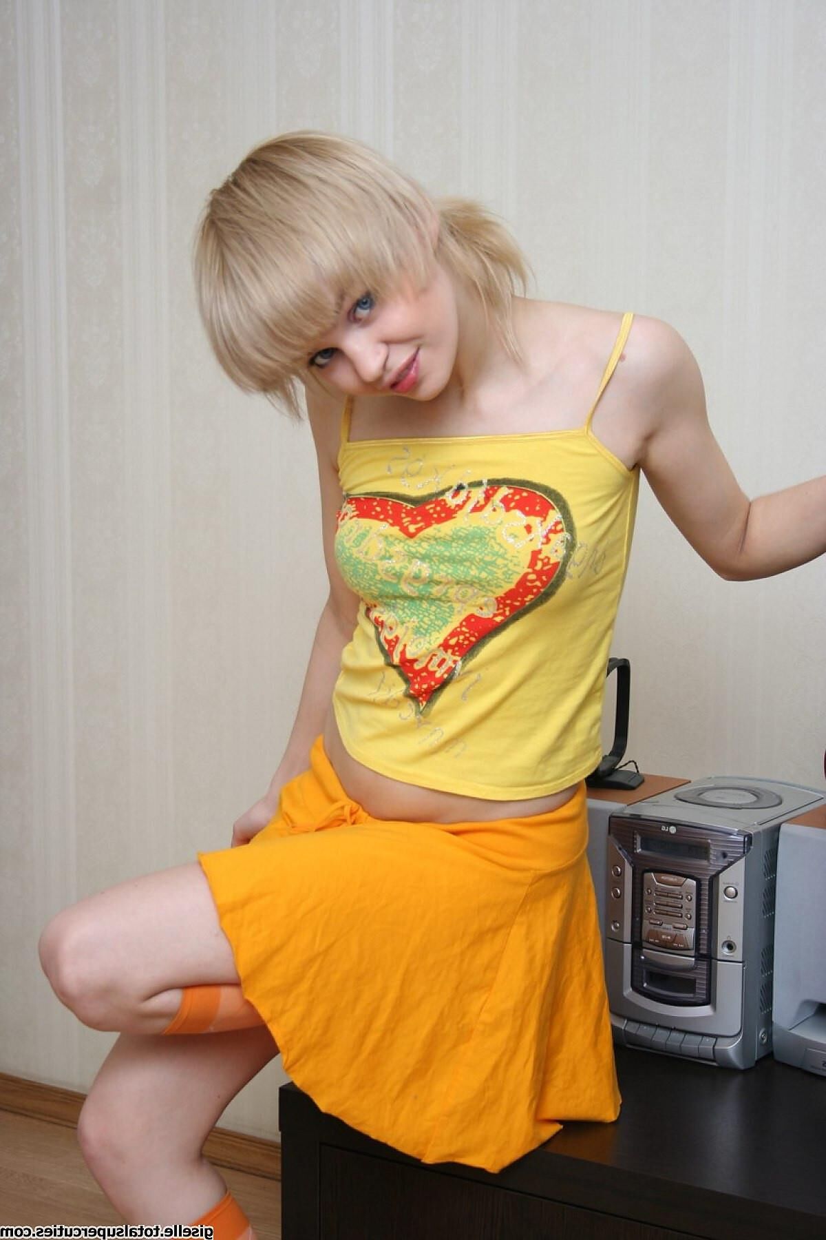 TotalSuperCuties Giselle Set # (X)