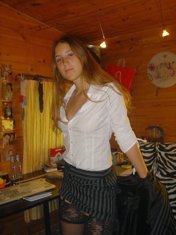 любительская девушка ()