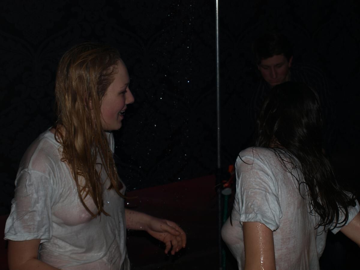 wet t shirt 