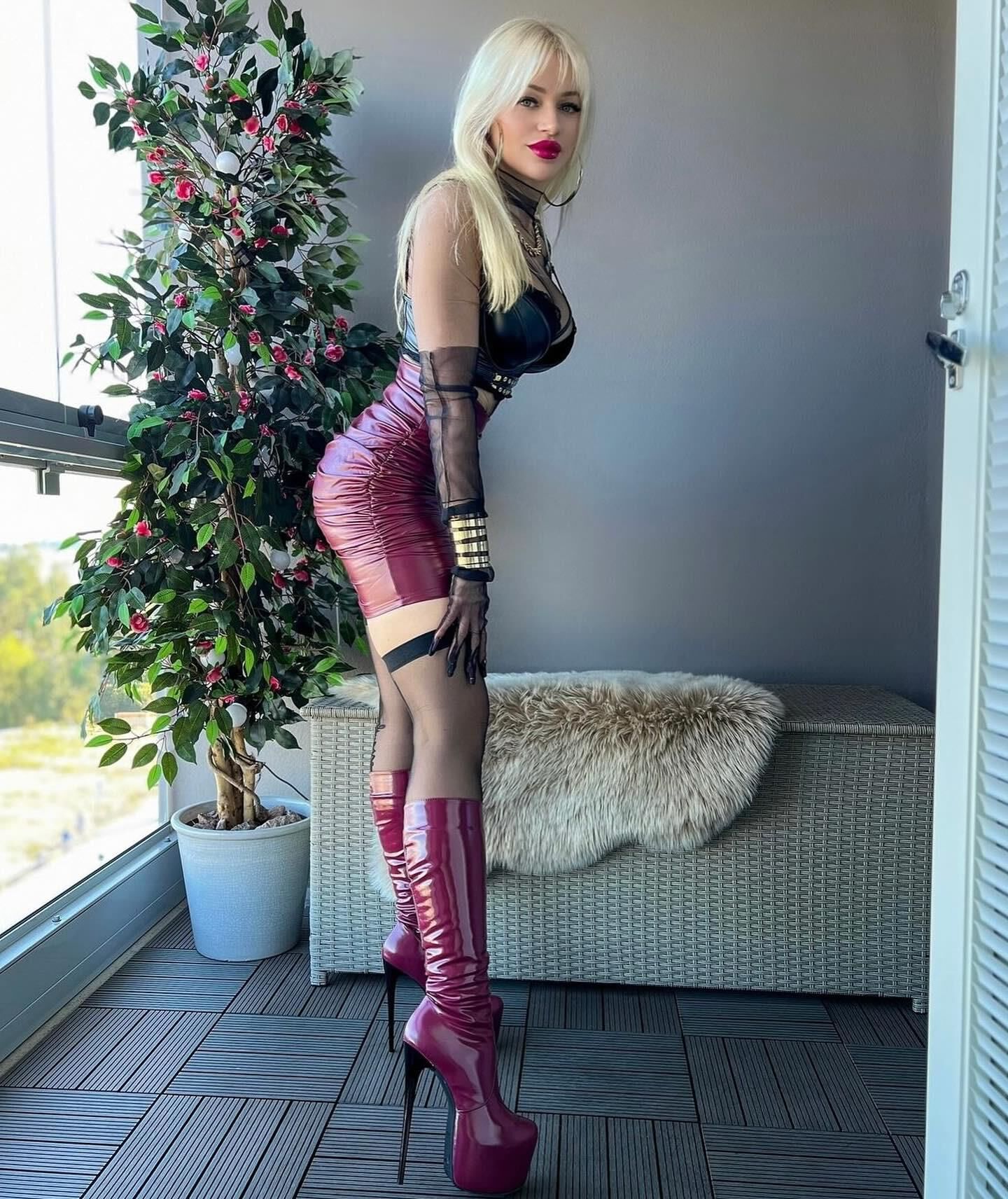 Milf, Mature,Lack, Nylons 