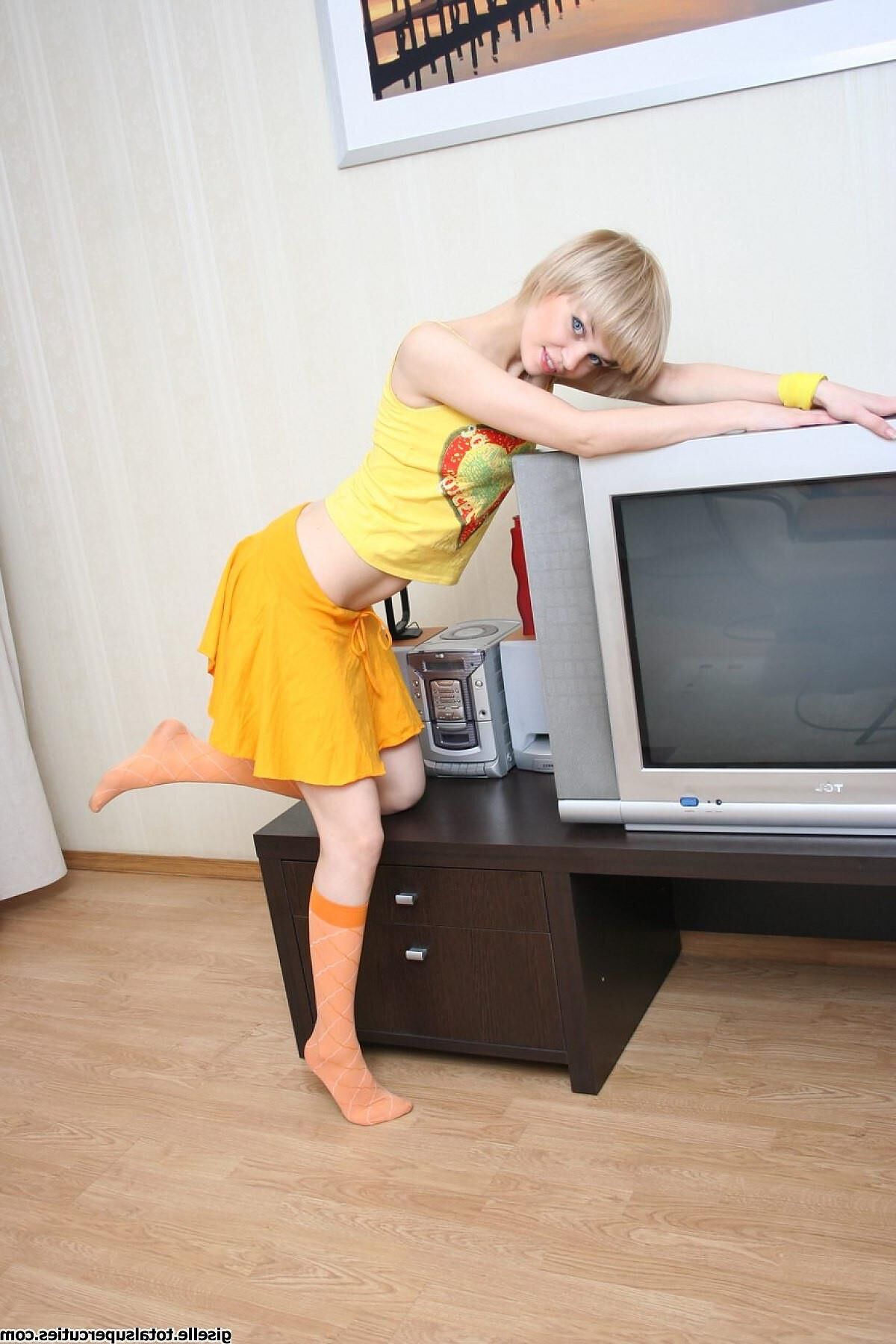 TotalSuperCuties Giselle Set # (X)