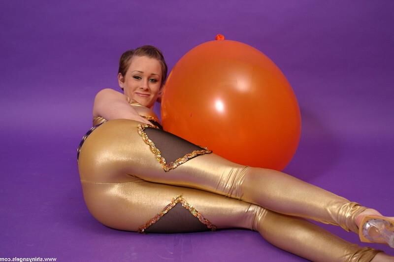 Balão de collant curto