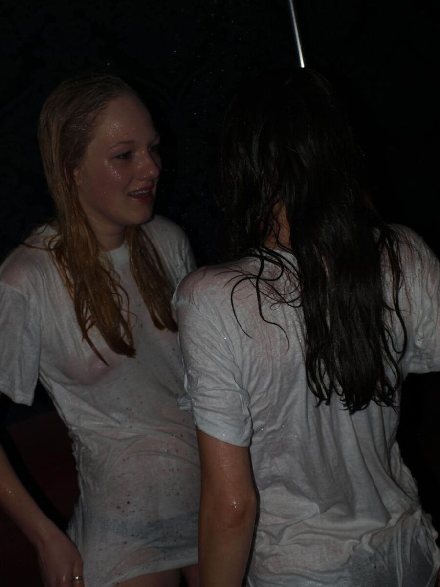 wet t shirt 