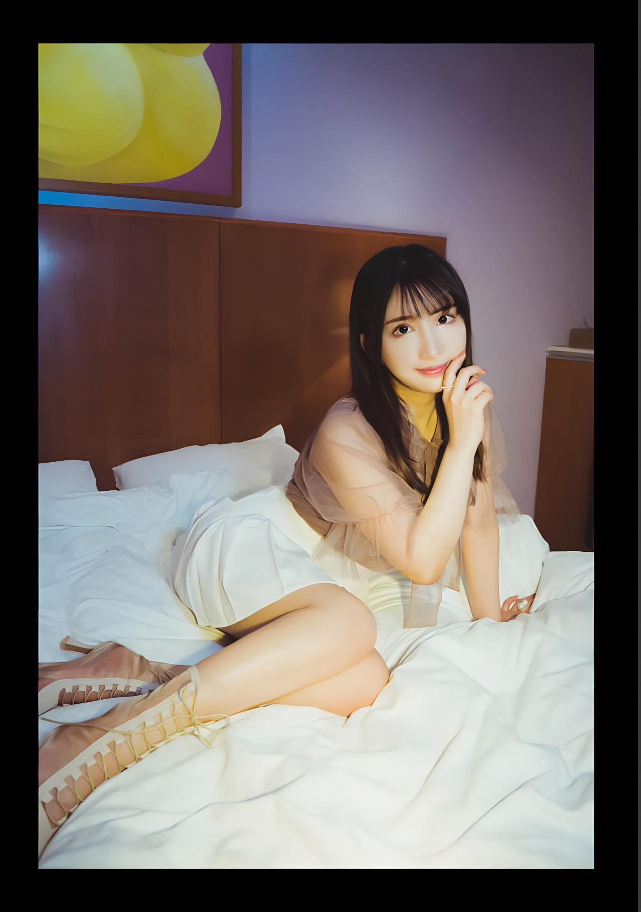 Karen Yuzuriha Escape