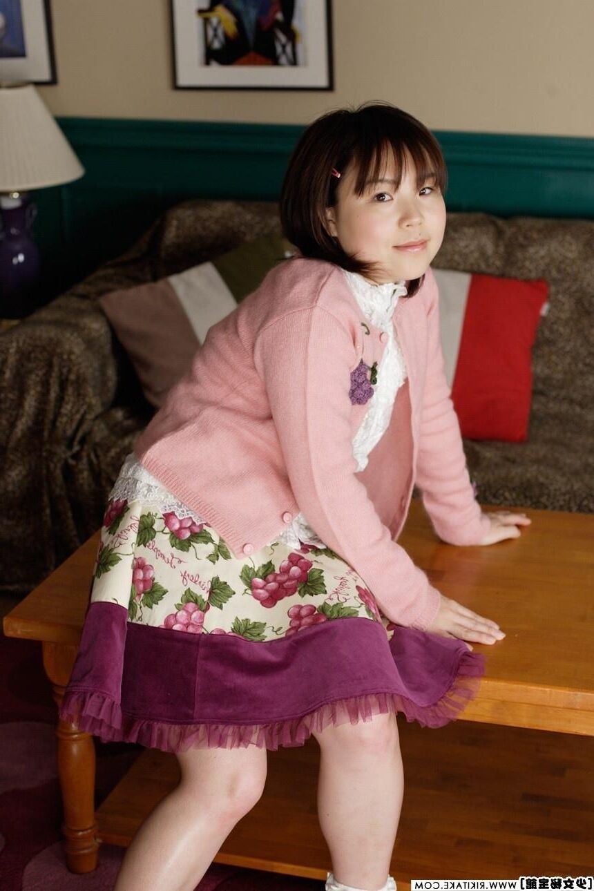 Modèle de nu japonais Aki Soyoka