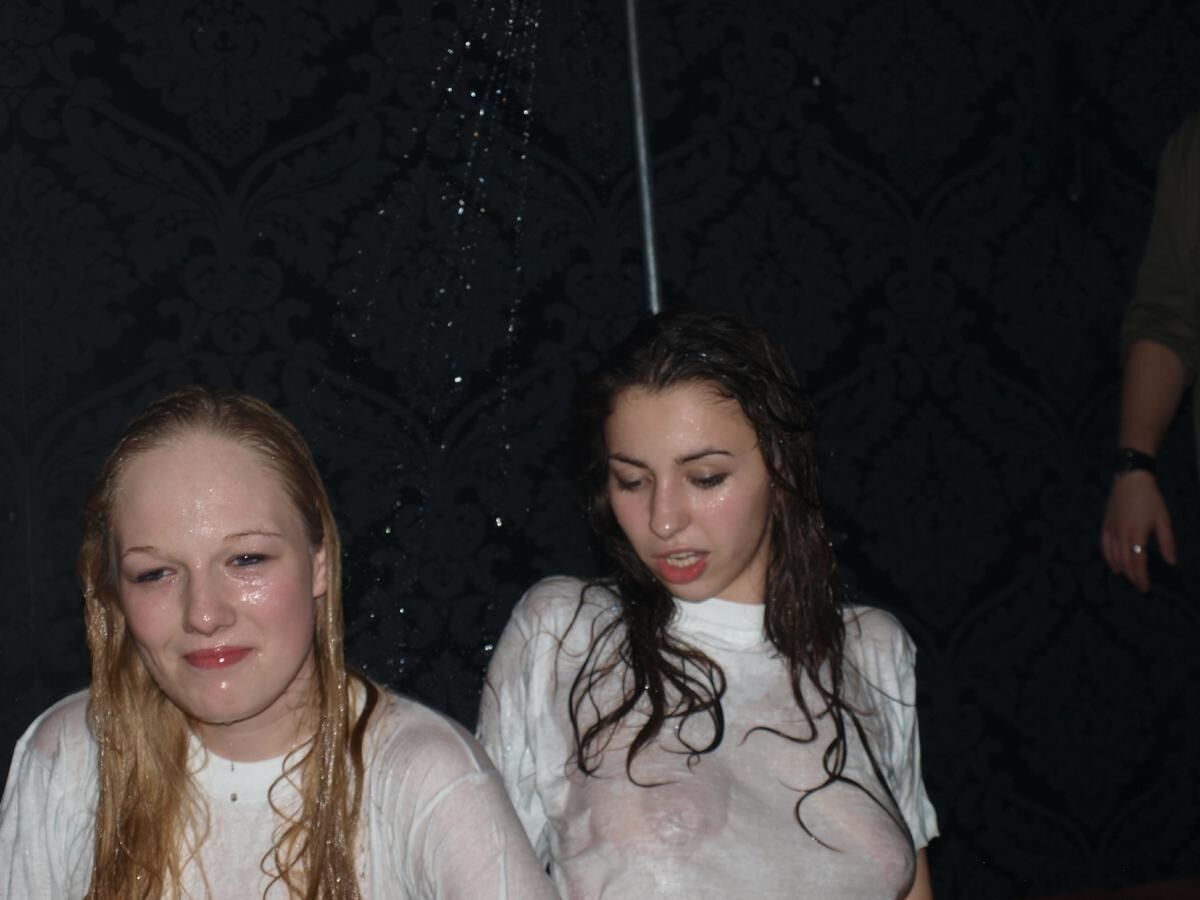 wet t shirt 