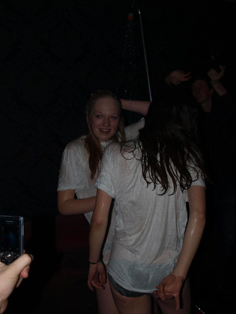 wet t shirt 